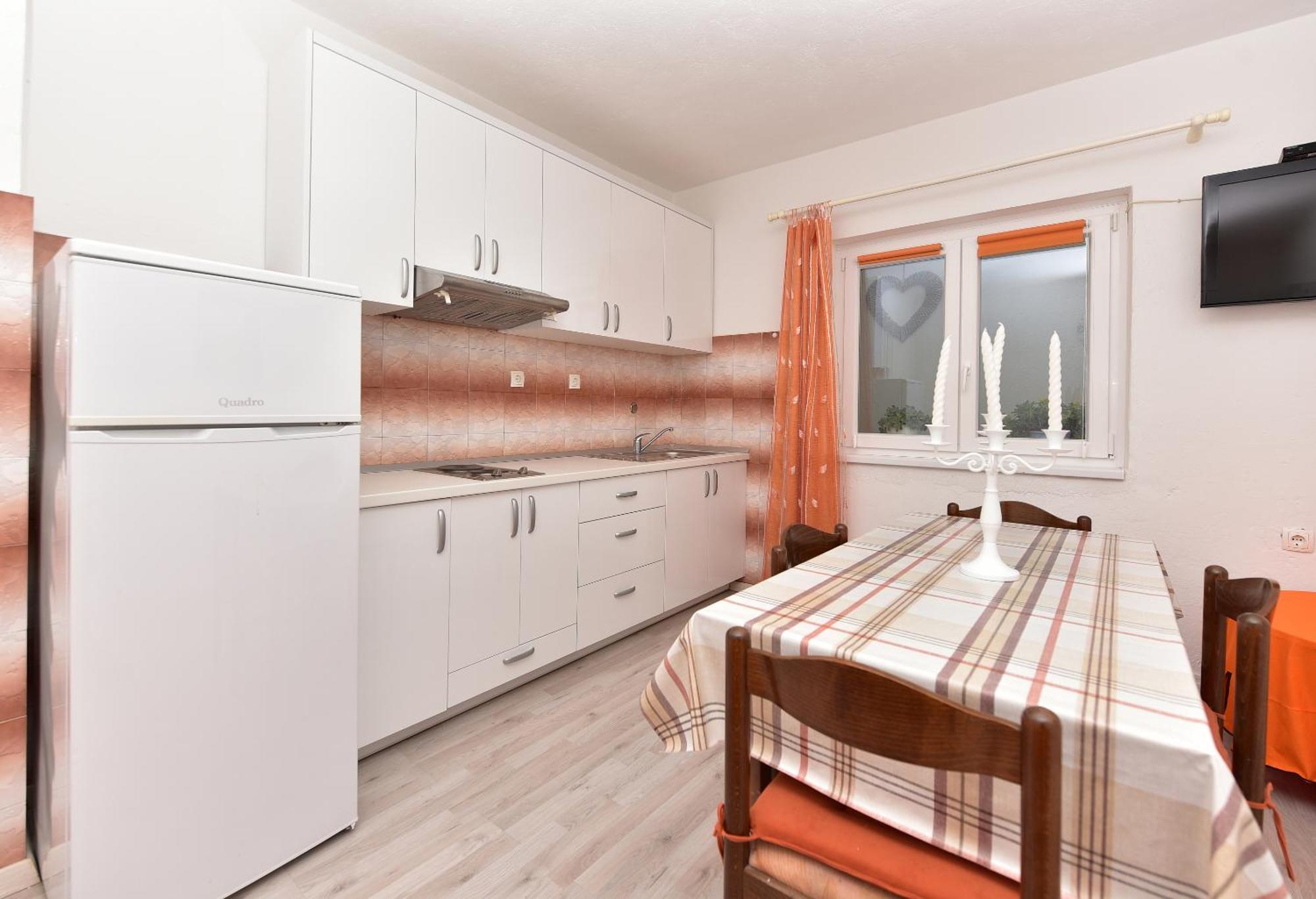 Apartment Sofija Макарска Экстерьер фото