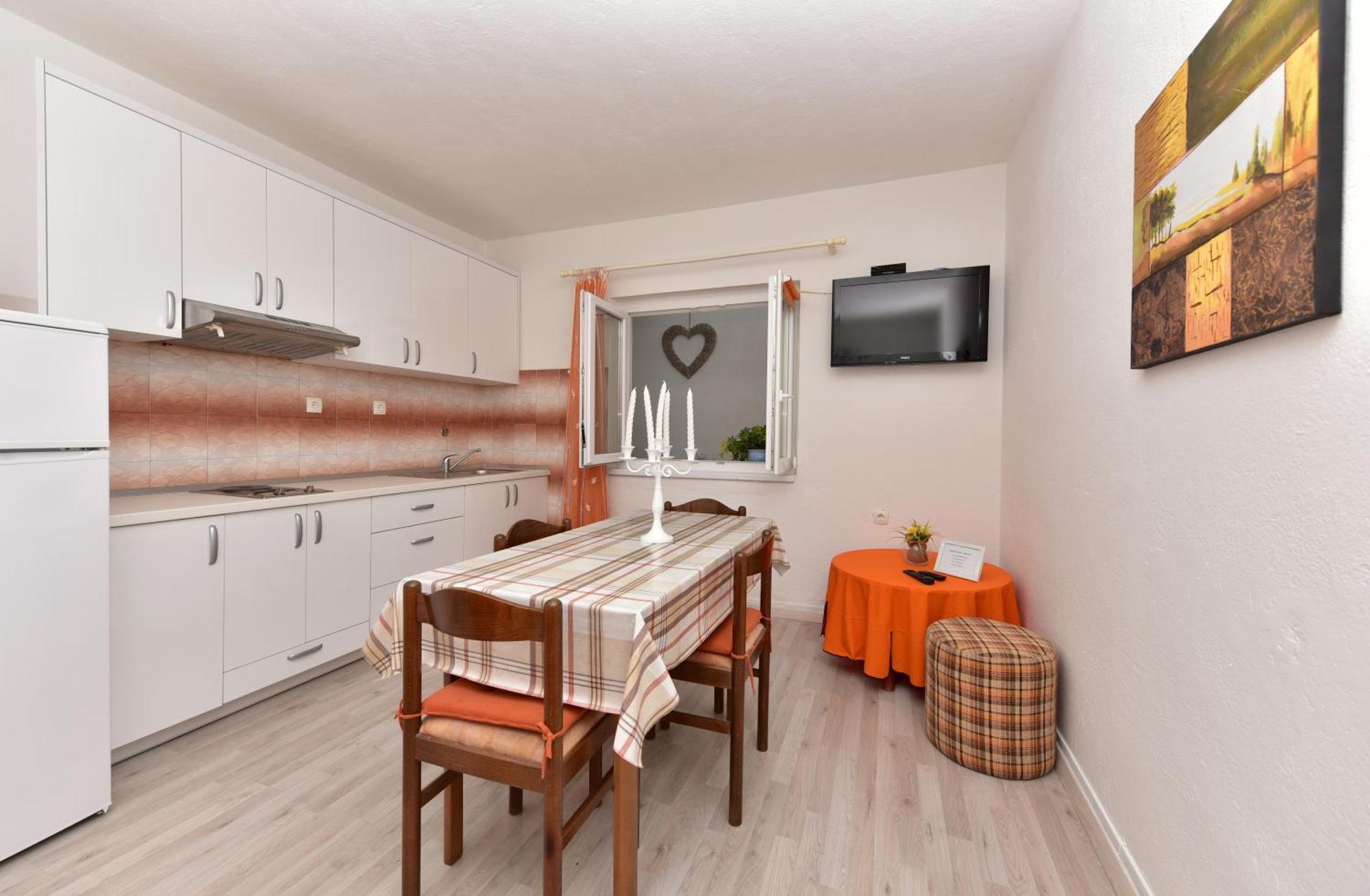 Apartment Sofija Макарска Экстерьер фото