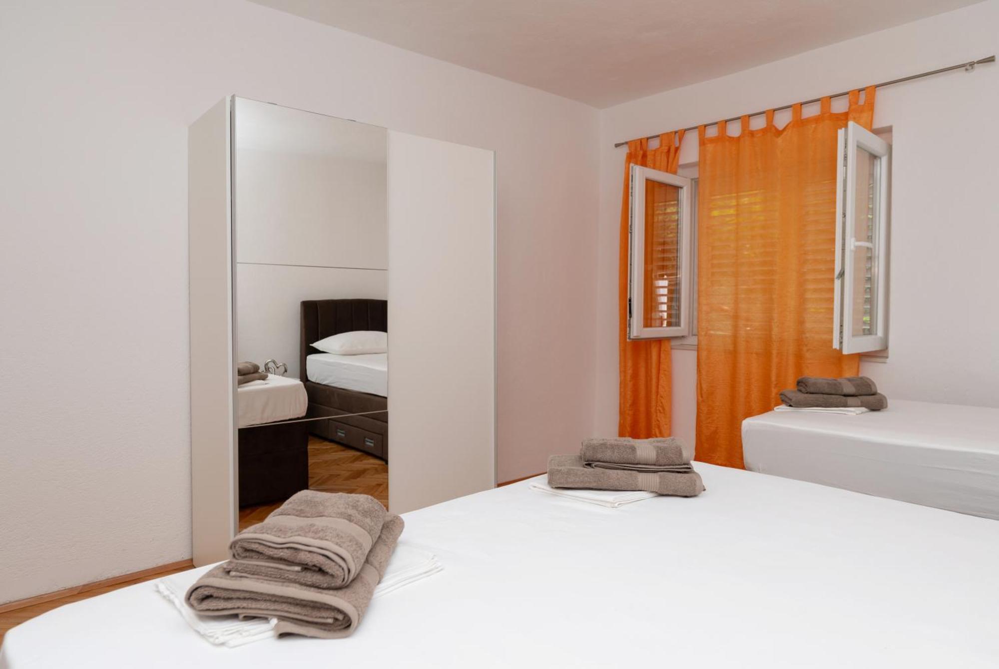 Apartment Sofija Макарска Экстерьер фото