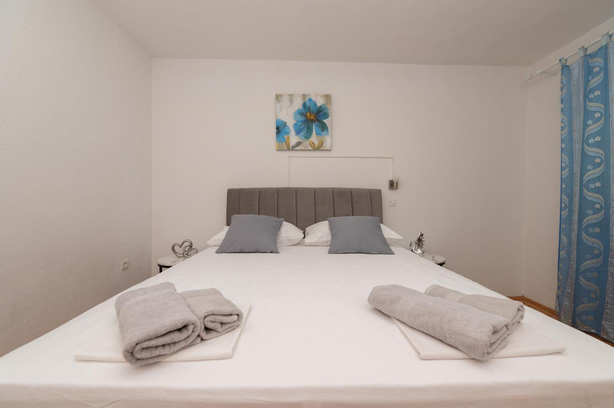 Apartment Sofija Макарска Экстерьер фото